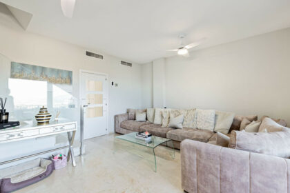 a51884f58962e421ccdbfb4a0d424eb2 - 7