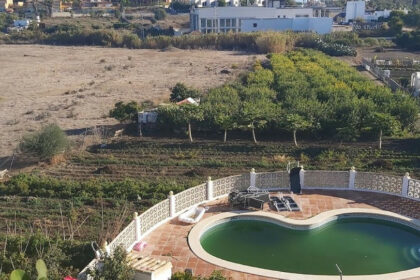 a52ef08b1353707c0dd19bf6bf96dd6b - 7