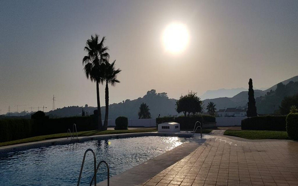 a6831da71eba623a2c5df810b784a546 - 20