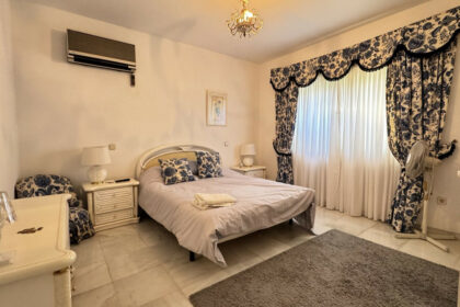 a74836a91a743bb30a85c2e595200ad7 - 10