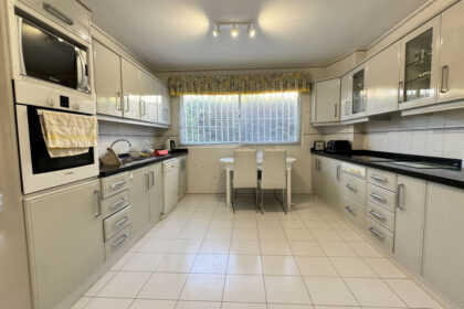 a74836a91a743bb30a85c2e595200ad7 - 8