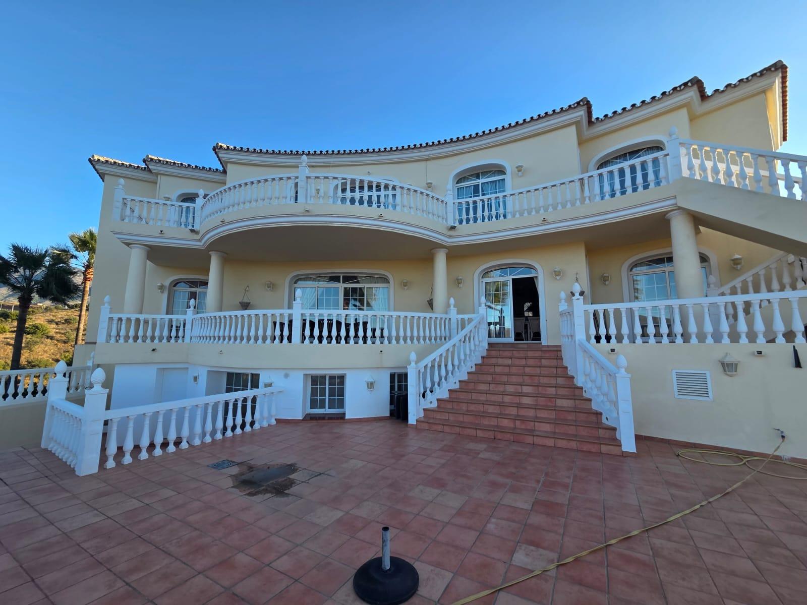 a774a50fe5b1ccf2a800662baba15fac - 1