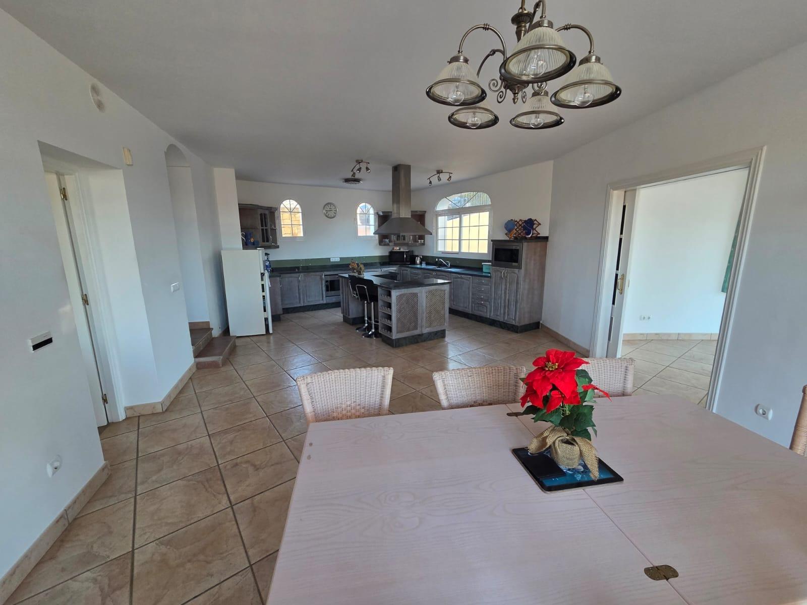 a774a50fe5b1ccf2a800662baba15fac - 32