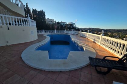 a774a50fe5b1ccf2a800662baba15fac - 7