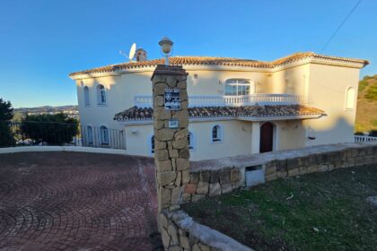 a774a50fe5b1ccf2a800662baba15fac - 8