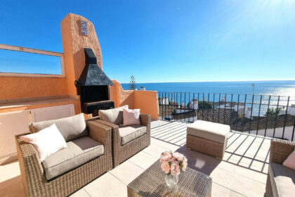 a79e06d85e0baee035ade3328548925e - 1