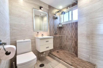 a79e06d85e0baee035ade3328548925e - 11