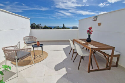 ab353da6e9f81647cbcb8a4205348824 - 1