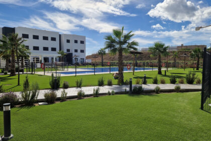 ab353da6e9f81647cbcb8a4205348824 - 16