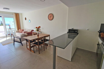 ab353da6e9f81647cbcb8a4205348824 - 8