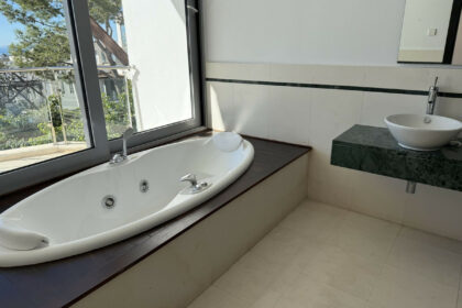 ab37f90ea4b09f2752dceed041986595 - 35