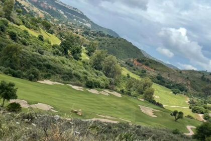 ab623d95cb85cbe0158246fefec45c24 - 4