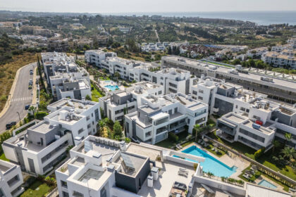 ab8cb40c0793dc8bb101eaa47824ee9d - 4