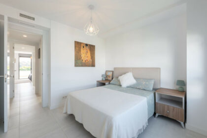 ab8cb40c0793dc8bb101eaa47824ee9d - 7