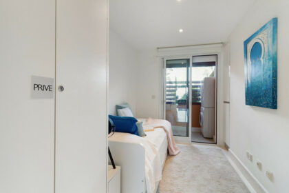 ab9cb4e4756aa53a4b130b83fc663232 - 12