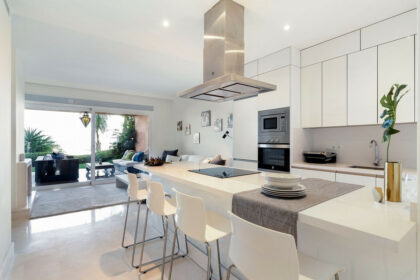 ab9cb4e4756aa53a4b130b83fc663232 - 7