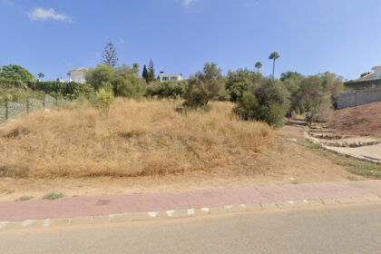 ac33d1620eb9543ee3701d60443c2907 - 12