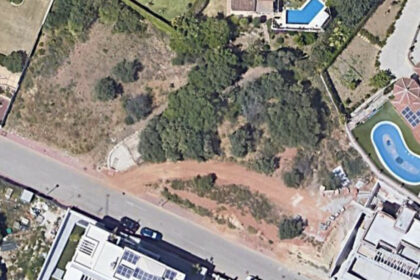 ac33d1620eb9543ee3701d60443c2907 - 14