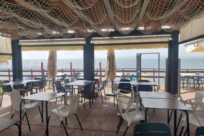 ac4f2b1fdf06e8bcd77cbfcb80998f33 - 53