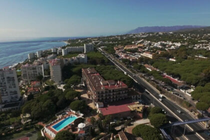 ac4f2b1fdf06e8bcd77cbfcb80998f33 - 66