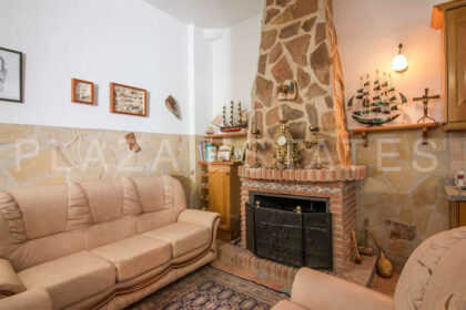 acacf869c119f3f335571b568090d8f0 - 20