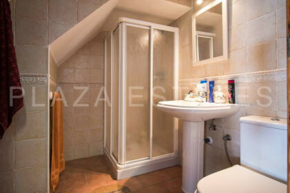 acacf869c119f3f335571b568090d8f0 - 21