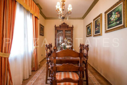 acacf869c119f3f335571b568090d8f0 - 8