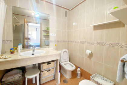 ae60f8d46d69acacbd024ed8270e551c - 16