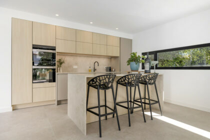 aeb7ac09c0e474aac42f36335fcd6498 - 9