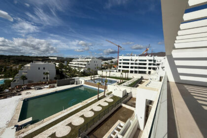 aecdbdce3f6fa4e6042b27f9862cd768 - 16