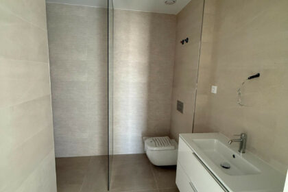 aecdbdce3f6fa4e6042b27f9862cd768 - 23