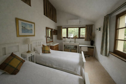 aed2018a579a3f87167c6756aee7974c - 10