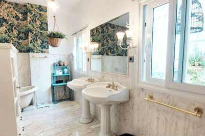 afd643f77a659cf85844cfd83a1dfa75 - 11