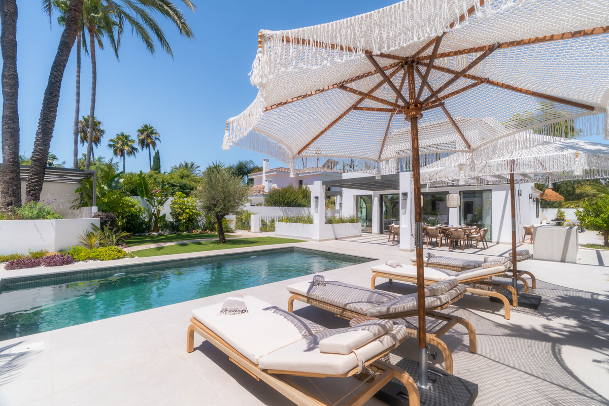 b02124616a68c49e8bd417a138960932 - 34