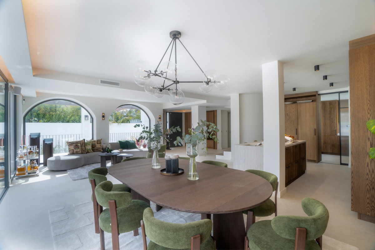 b02124616a68c49e8bd417a138960932 - 8