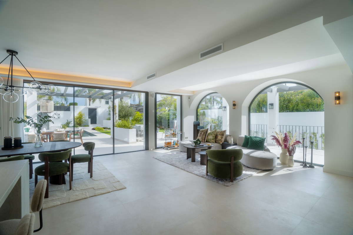 b02124616a68c49e8bd417a138960932 - 9