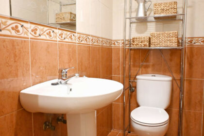 b15dbe5577983b747ea0882d60bb1234 - 21