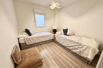 b1e2ebc842147464db9c4b0a4e736de4 - 14