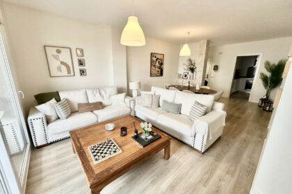 b1e2ebc842147464db9c4b0a4e736de4 - 7