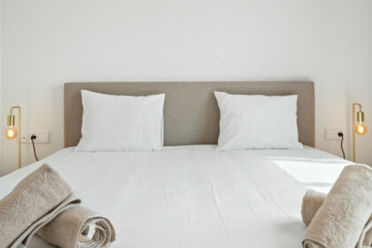 b2f5d57fe8e64838327f2bb47f2965a7 - 14