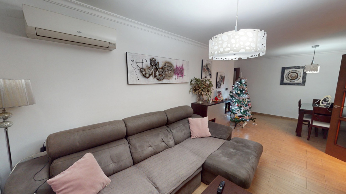 b32ba8c594265f721ac590a0376d18b4 - 1