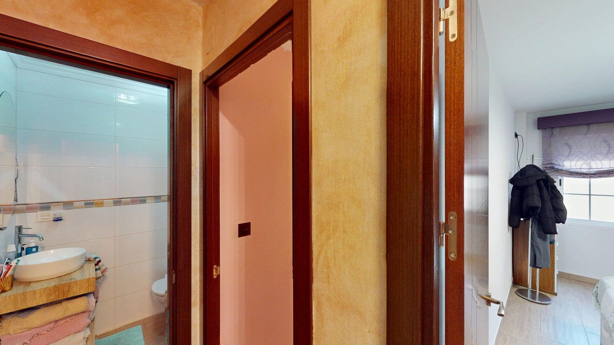 b32ba8c594265f721ac590a0376d18b4 - 11