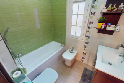 b32ba8c594265f721ac590a0376d18b4 - 18