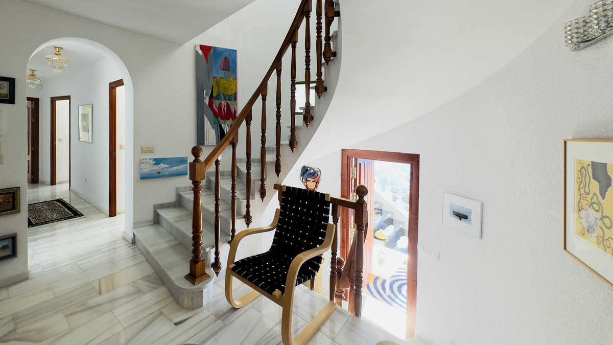 b36890fe03aefa199d564ea429a37eb7 - 32