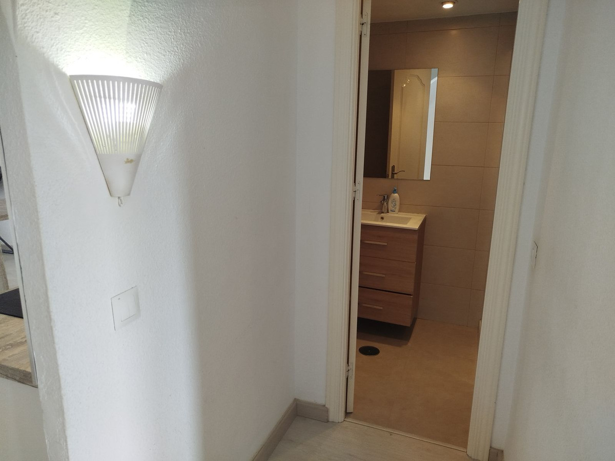 b3dfb5f973c7ba1017cedec4d0116d00 - 13