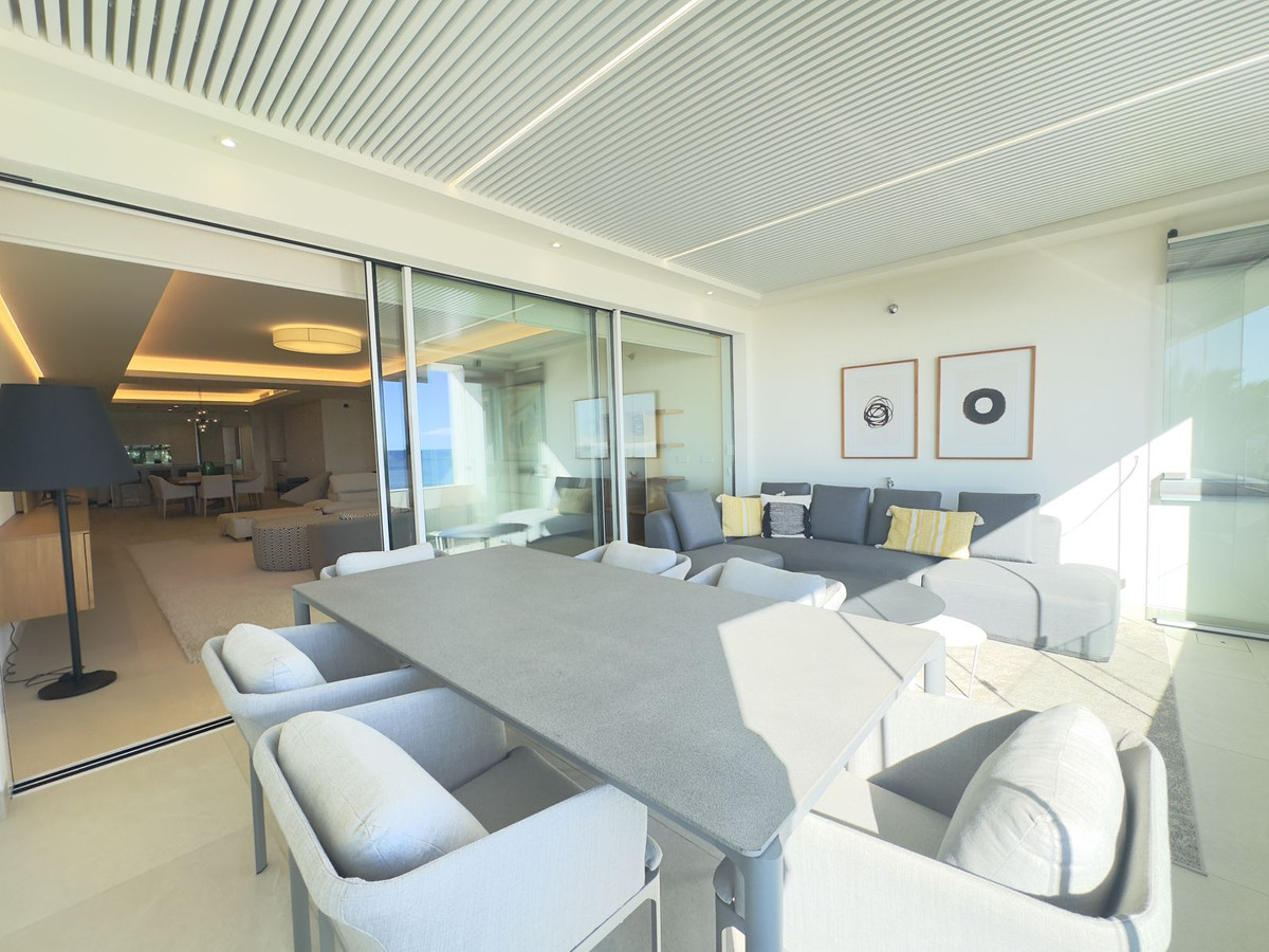 b3edd0196313522606e6dfaff38f9d7f - 15