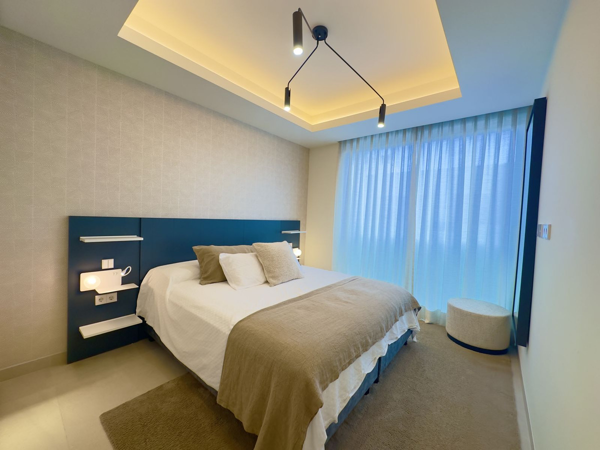 b3edd0196313522606e6dfaff38f9d7f - 33