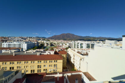 b3edd0196313522606e6dfaff38f9d7f - 51