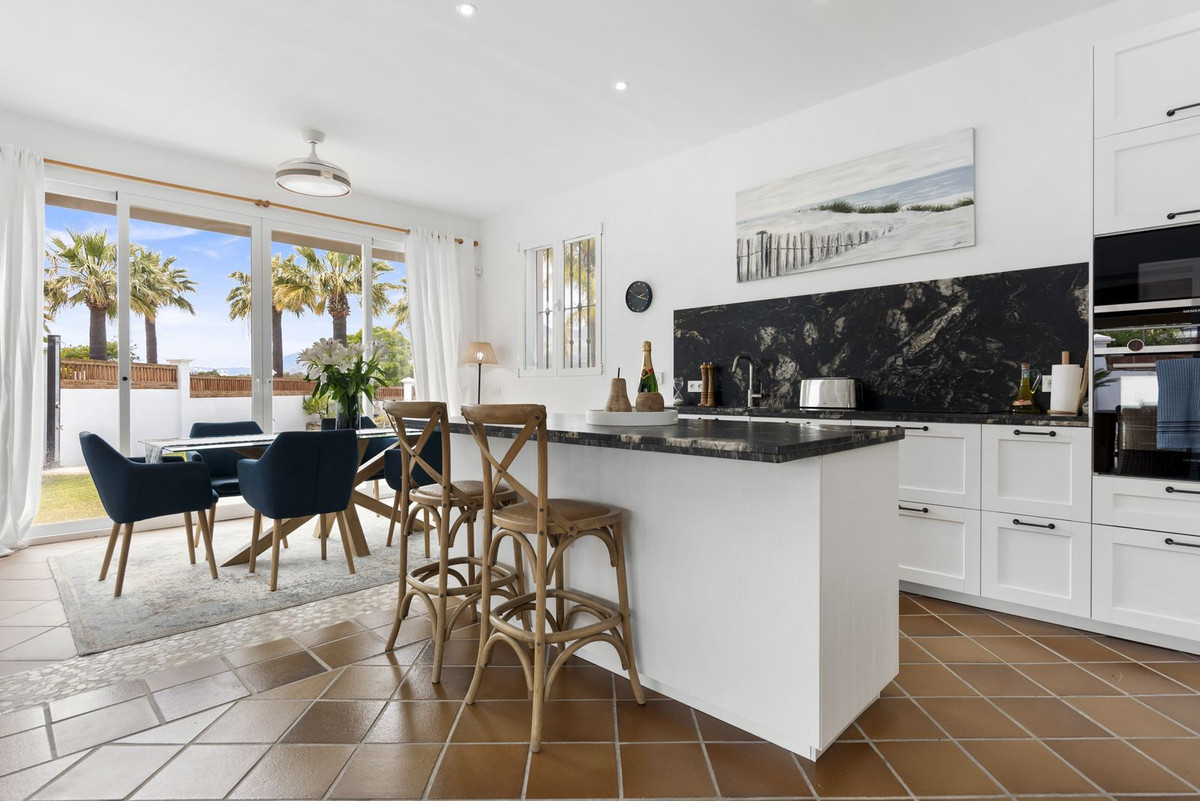 b45c4b5f707d837eb91b6c376040b5c6 - 11