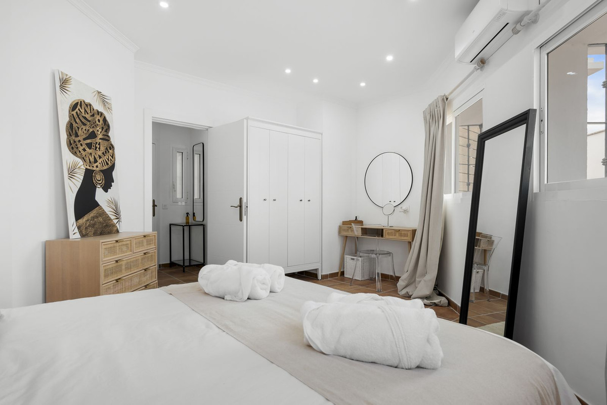 b45c4b5f707d837eb91b6c376040b5c6 - 18